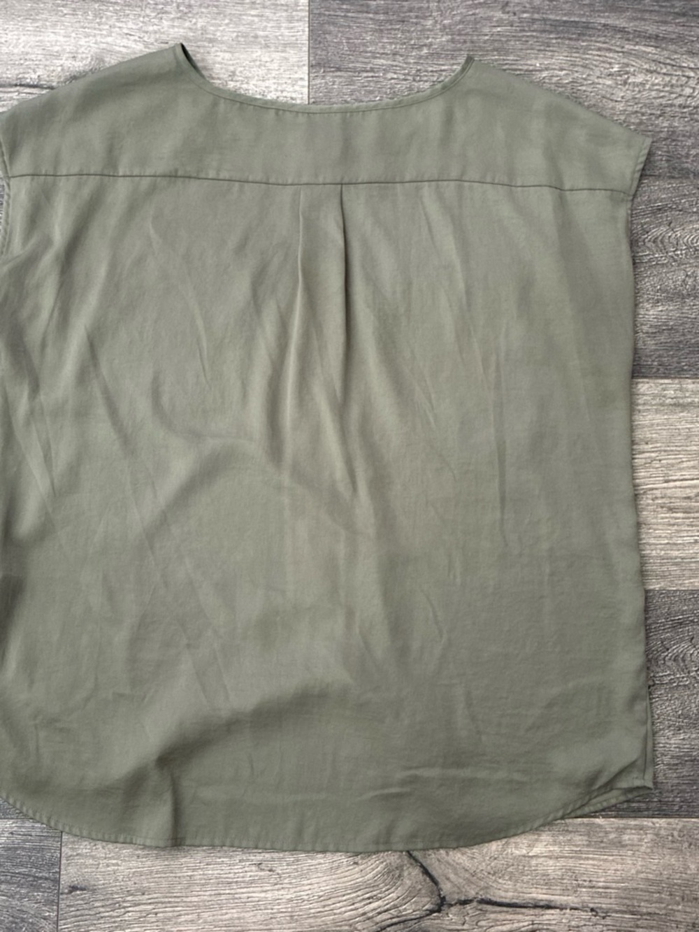 Chico's Olive Green Cap Sleeve Pocket Blouse - Picture 2 of 3